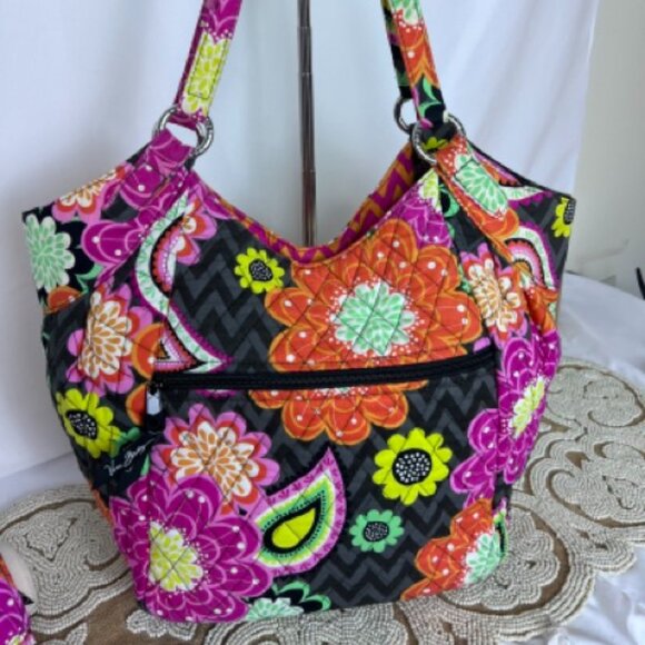 Vera Bradley Bag and Wallet - Picture 3 of 16